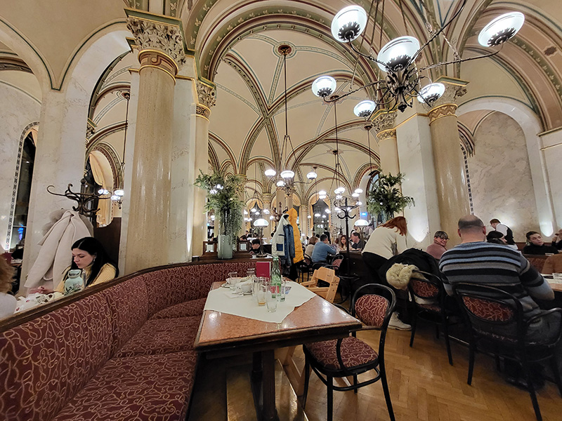 Café Central interior