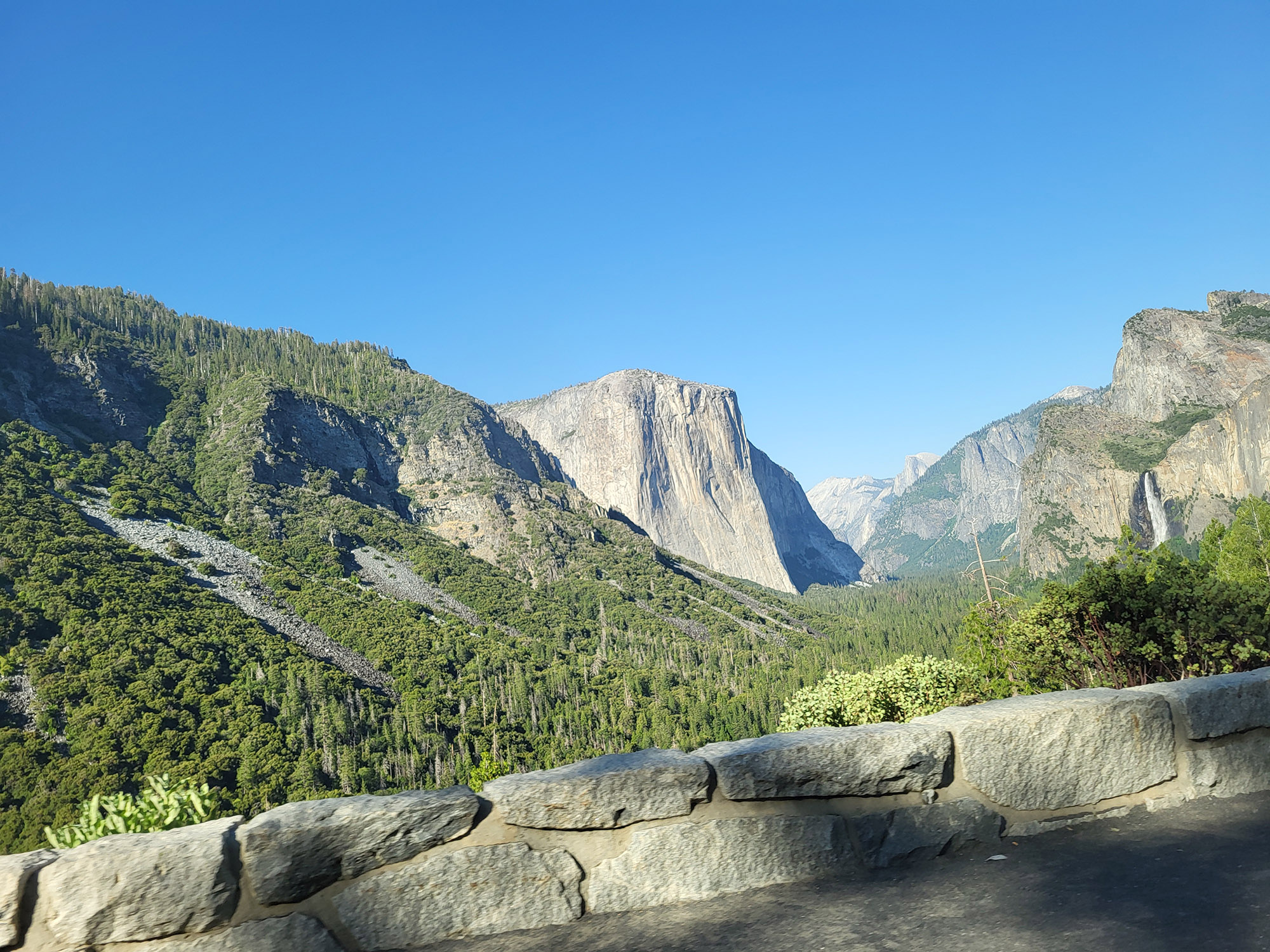 Tunnel View